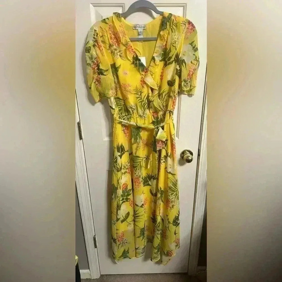 Neiman Marcus Faux Wrap Tropical Print Belted Waist Midi Dress Size Small NWT - Picture 2 of 4